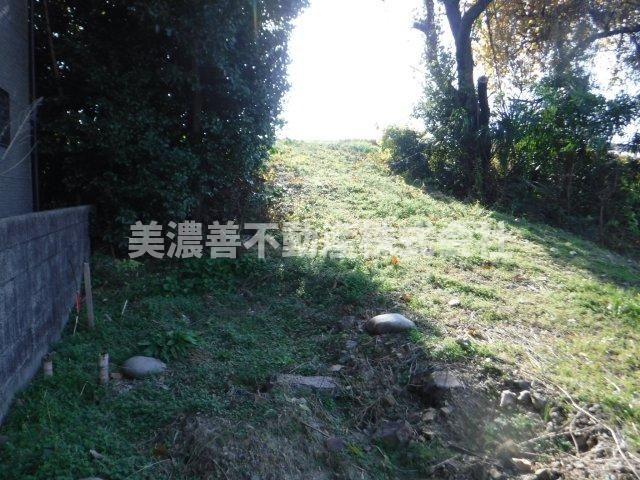 ５９０５４　羽島郡岐南町薬師寺土地の外観