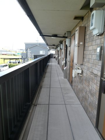 アヴァンス翼のその他共用部分|２階通路です。