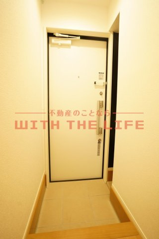 ボンシャンスMⅡ【キャッシュバック対象物件】の玄関|明るい玄関です