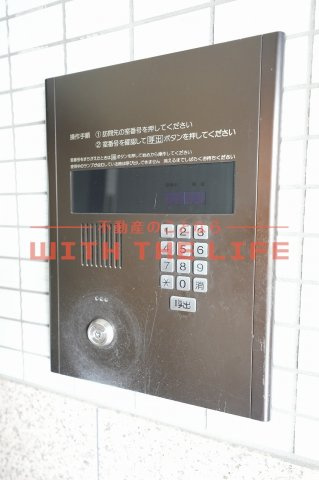 エトランゼ12【10.000円キャッシュバック対象物件】のエントランス|毎日通るエントランスはこのようになっています