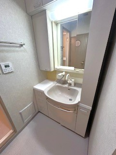 ジュネス本郷の洗面所|※写真は同タイプの別室になります