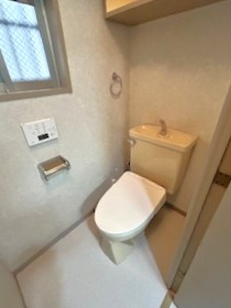 ジュネス本郷のトイレ|※写真は同タイプの別室になります