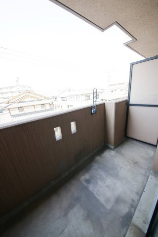 ROOMY寺本のバルコニー