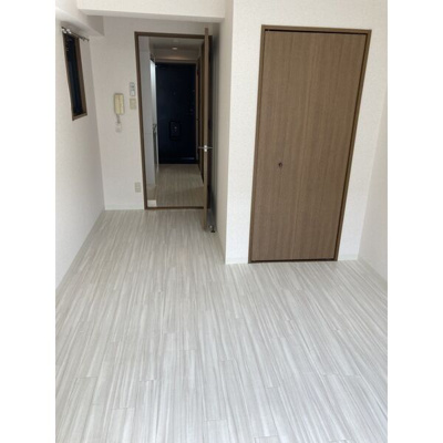 【内装】 | アヴリル