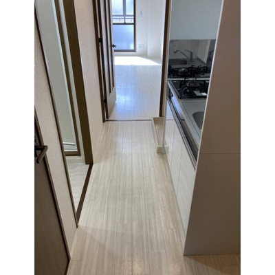 【エントランス】 | アヴリル