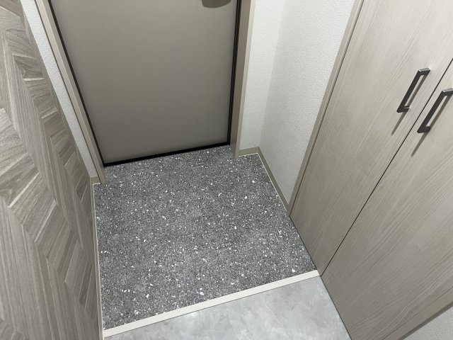 【玄関】 | クリエオーレ俊徳町 | 玄関です