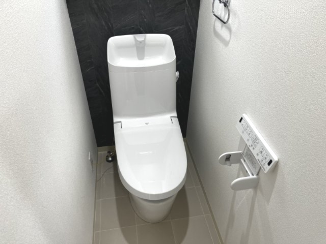 【トイレ】 | クリエオーレ俊徳町 | シンプルで使いやすいトイレです