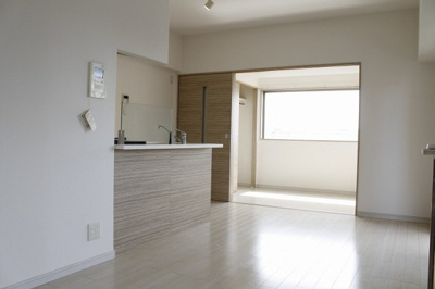 【居間・リビング】 | 仲介手数料半額！HPに初期費用掲載！「プライスホーム」で検索！プライムアーバン香椎