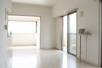 【居間・リビング】 | 仲介手数料半額！HPに初期費用掲載！「プライスホーム」で検索！プライムアーバン香椎