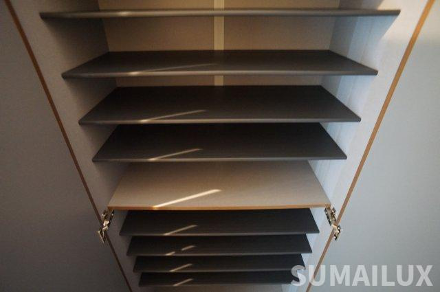 合志市須屋の賃貸マンションの玄関