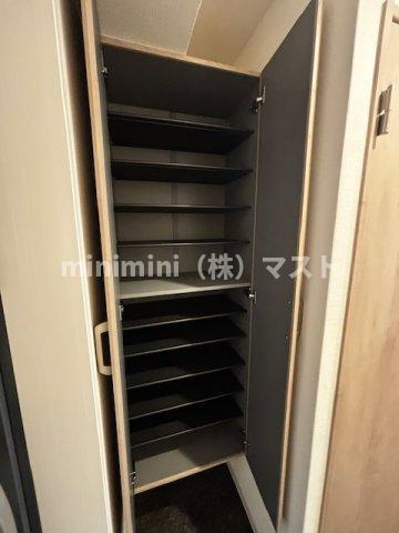 メルベージュ難波サウスⅢの収納