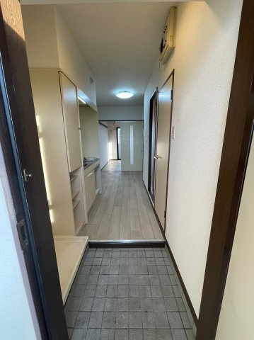 仲介手数料0円！！ランドビル本陣の内装