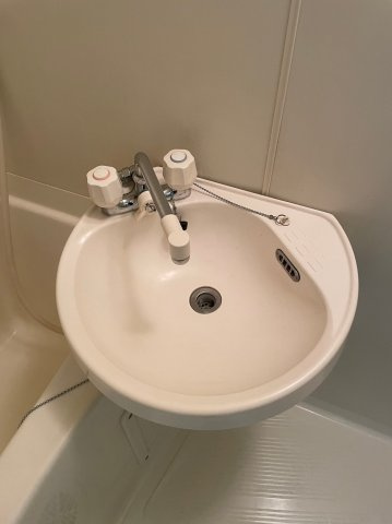 仲介手数料0円！！ランドビル本陣の洗面所