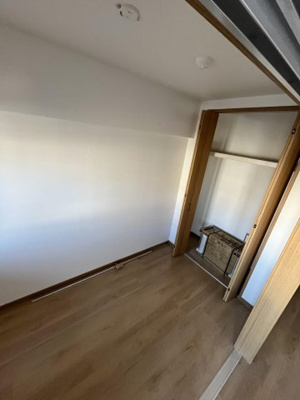 【収納】 | 第48川崎ビル | 別号室の写真になります。現況優先。