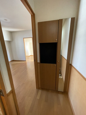 【玄関】 | ピュアドームデュエル博多 | 別号室の写真になります。現況優先。