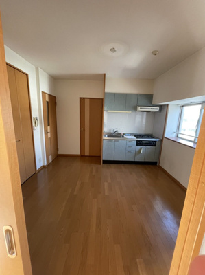 【キッチン】 | ピュアドームデュエル博多 | 別号室の写真になります。現況優先。