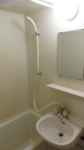 レジオンス上石神井の浴室