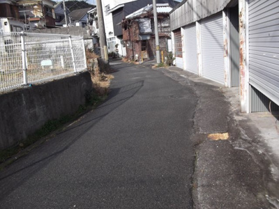 【前面道路含む現地写真】 | 淡路市岩屋住宅地