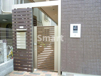 【エントランス】 | シャーメゾンスリー