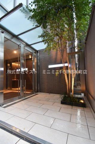 Peridot 内平野町のエントランス