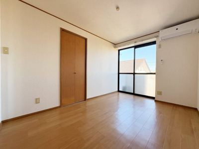 【洋室】 | セレニティ