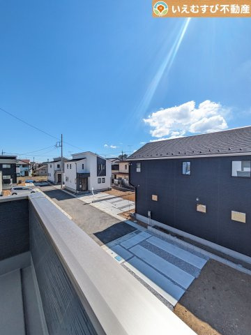 Ricca 深谷市上柴町29期の展望|高い建物が無く開放感のある展望
バルコニーからの展望も開けていて閑静な住宅地が望めます。日当りも良いですね♪