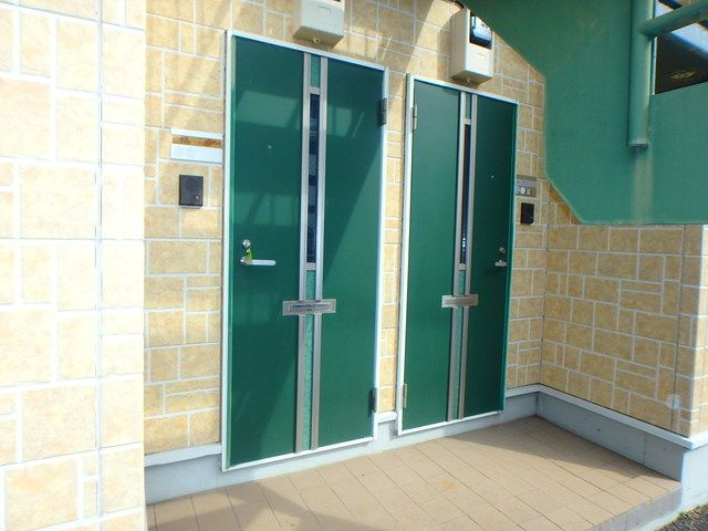 タカノパレスの玄関