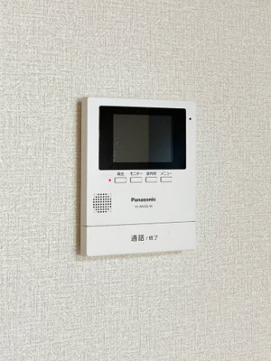 【セキュリティ】 | ポラリス別府V | 別号室の写真になります。現況優先。
