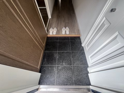 オークヒルズ山口の玄関