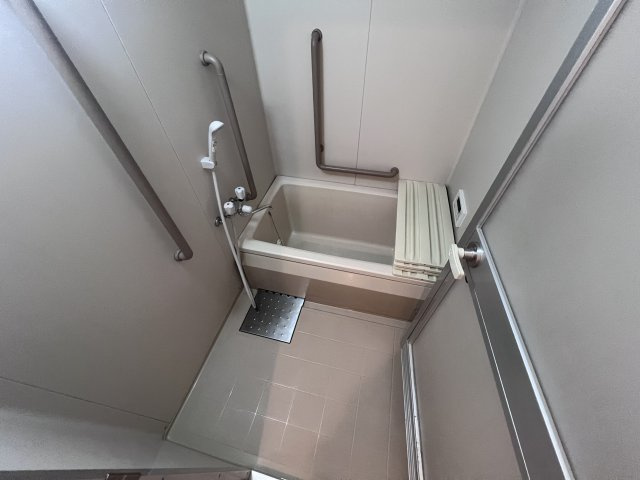 オークヒルズ山口の浴室