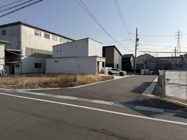 10区画分譲地　呂久　C区画の前面道路含む現地写真|2026/1/19撮影