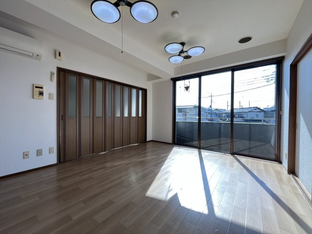 【洋室】 | チョコレートヒルズ古河