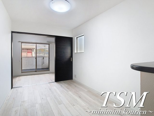 ジーメゾン枚方南中振の周辺