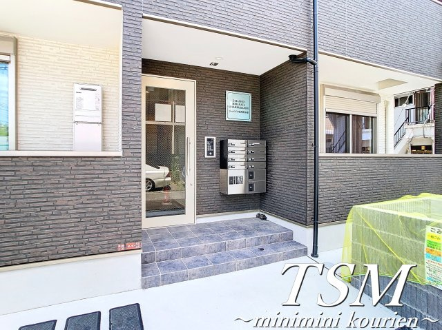 ジーメゾン枚方南中振の外観