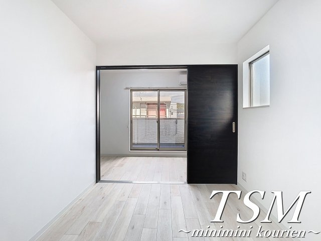 ジーメゾン枚方南中振の周辺