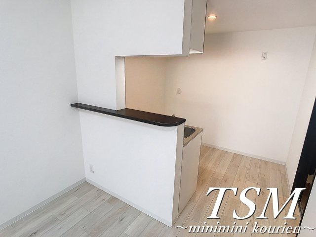 ジーメゾン枚方南中振の周辺