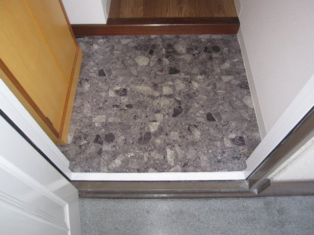 ルナ・メゾン Ａｓａｍｉの玄関