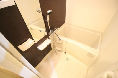 【浴室】 | ラグゼ天王寺 | 浴室乾燥機付きバスルーム
