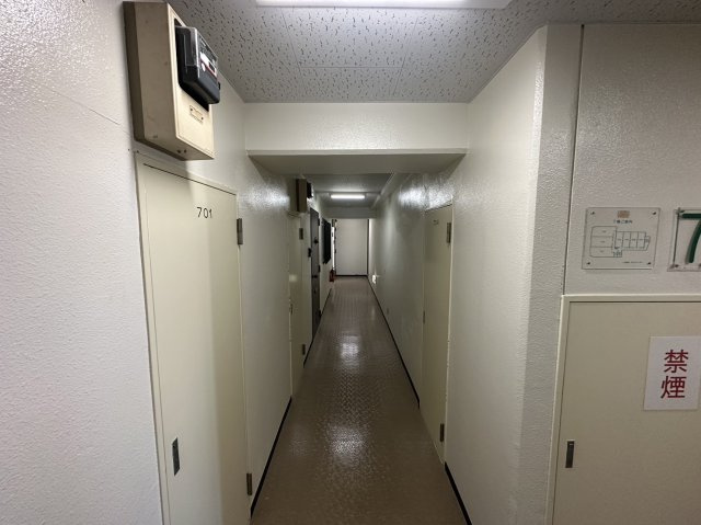 ライオンズマンション青葉通のその他共用部分|住戸階廊下
