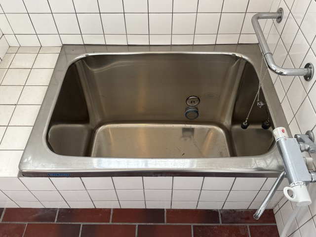 月丘町戸建の浴室