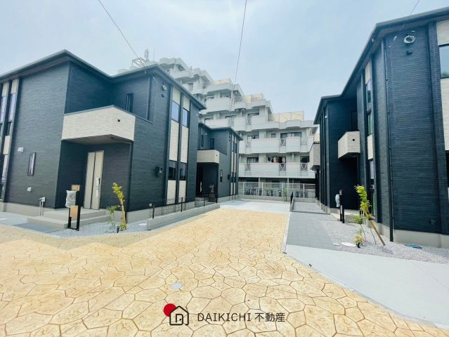 【前面道路含む現地写真】 | 熊谷市銀座　タマタウン熊谷銀座　新築戸建　　全5棟　3号棟　