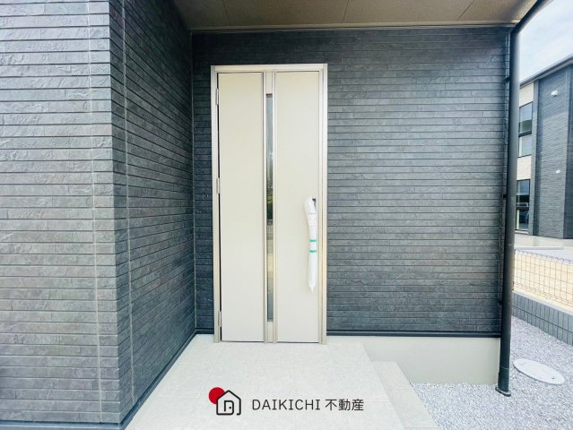 【玄関】 | 熊谷市銀座　タマタウン熊谷銀座　新築戸建　　全5棟　3号棟　