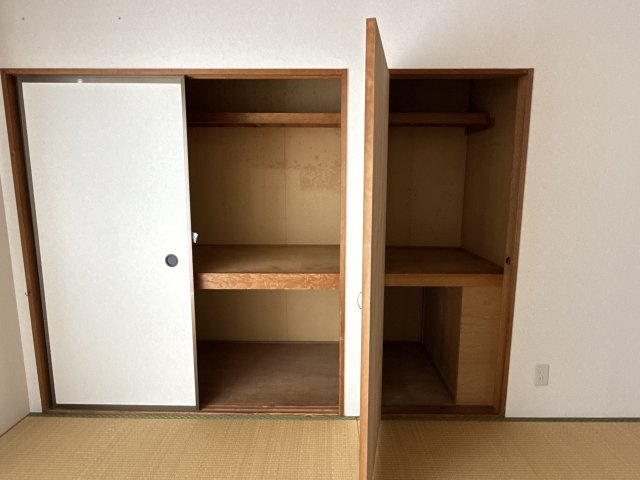 津南コーポラスの収納