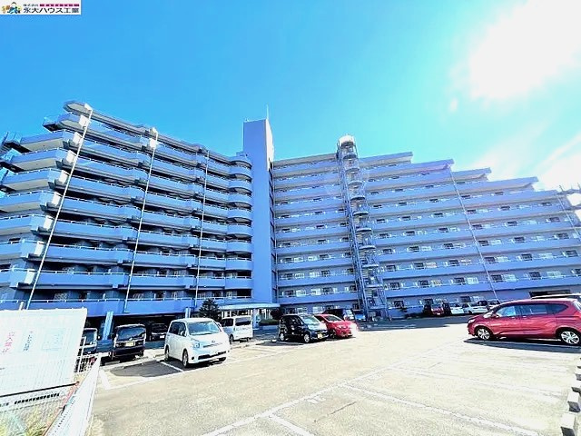 セザール南仙台の外観