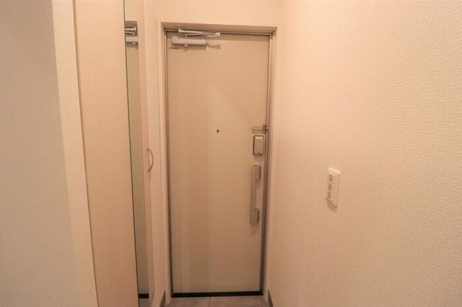 【玄関】 | D-ROOM紅雲町　Ｂ