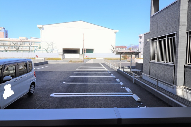 【駐車場】 | D-ROOM紅雲町　Ｂ