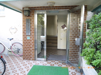 【エントランス】