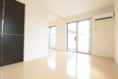 【居間・リビング】 | ウェルデンス幕張