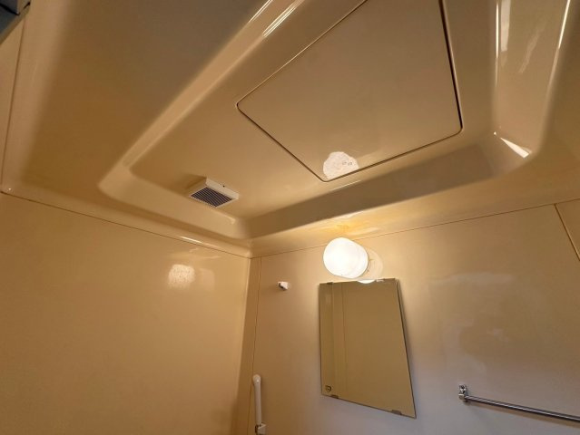 ファミネス芦屋の浴室