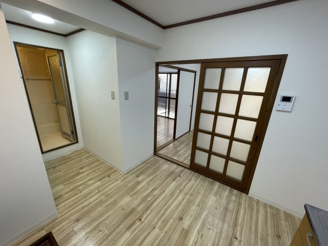 ファミネス芦屋の居間・リビング